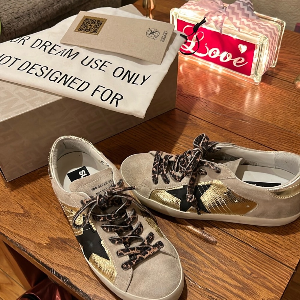 Golden goose ❤️